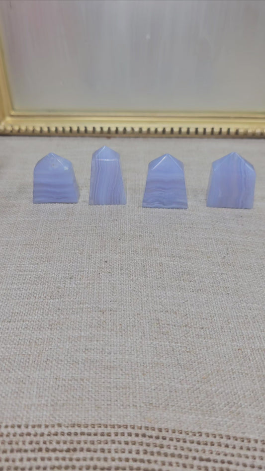 Mini blue lace agate towers