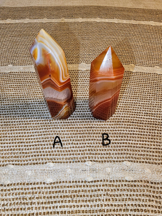 Carnelian points