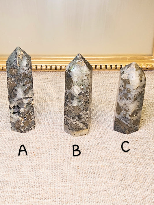 Pyrite and quartz points