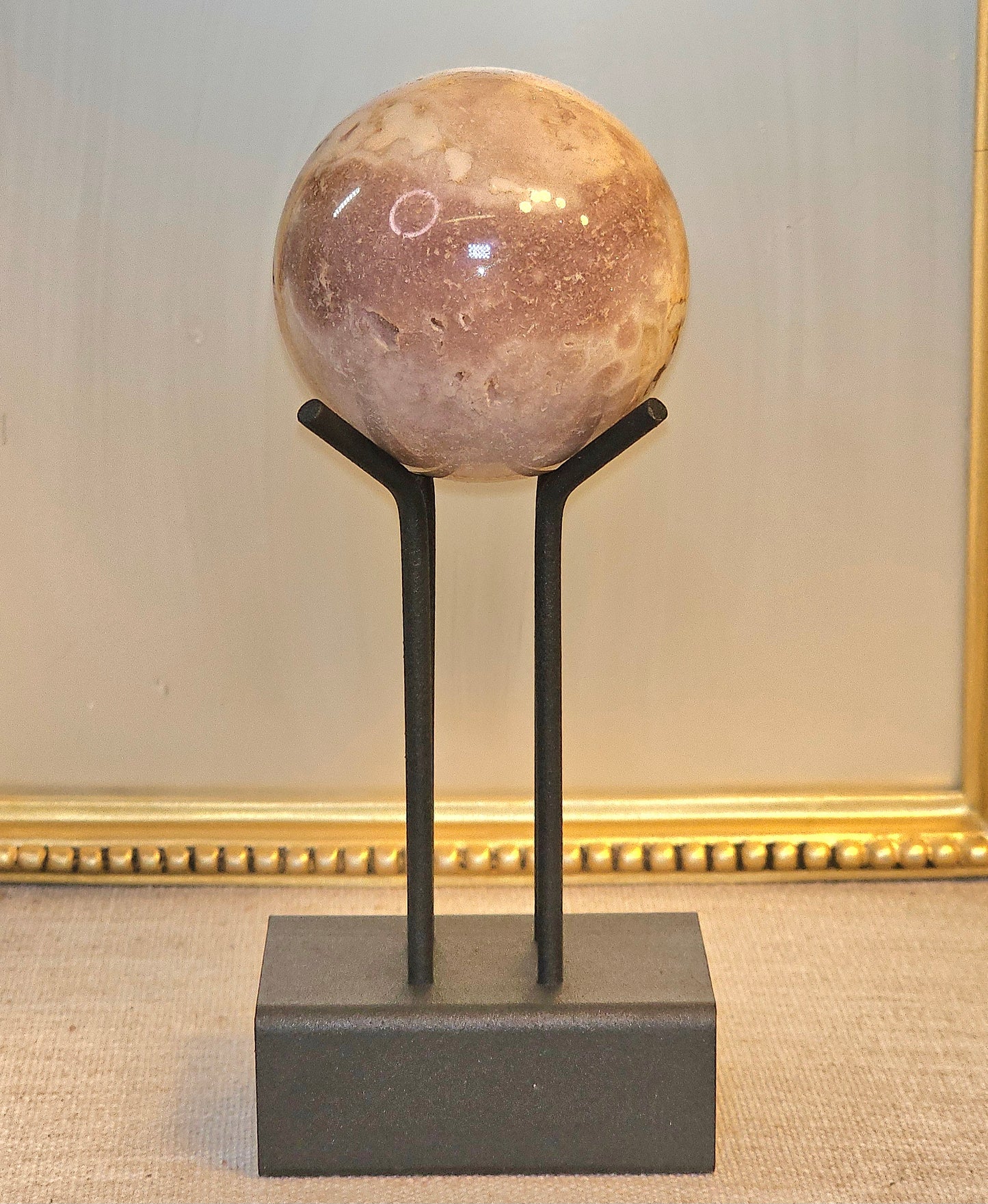 Metal 4 point sphere stand